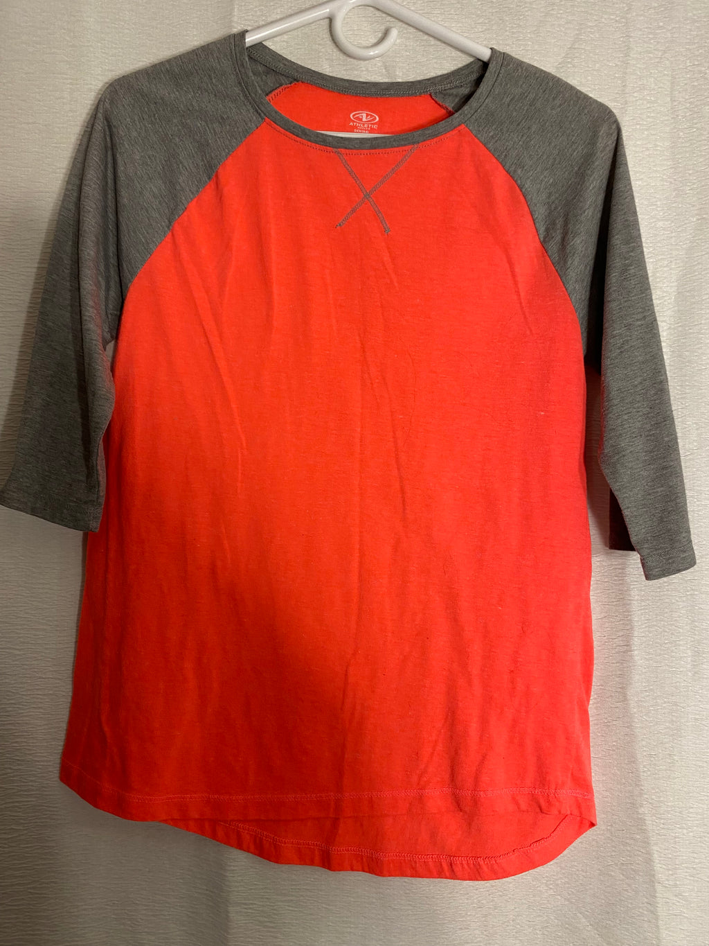 Mid-Sleeve Shirt